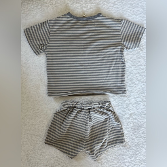 Quincy Mae Pocket Tee + Short Set || Blue Stripe - 18-24M - Picture 2 of 4